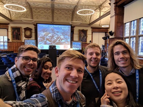 English Language & Communication